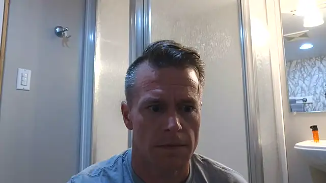 Snapshot of DILFiGuess11 chatting on 06.24.26 DILFiGuess11 online show from 06.24.26