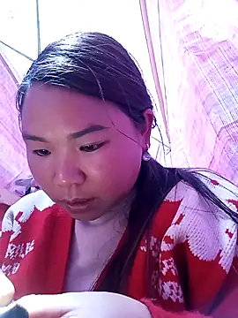 may-squirl online show from 02.03.26