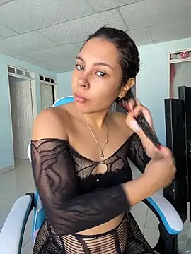 ViolettaMiller  online show from 09.09.25