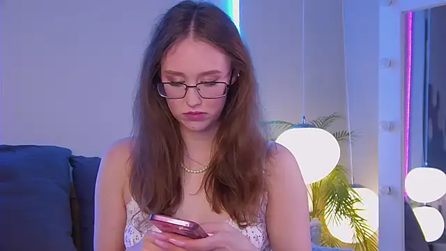 -VivienRay- online show from 04.20.26