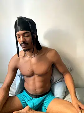 TRILLAHUNG online show from 09.19.25