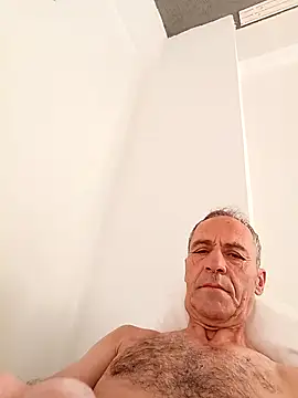 Snapshot of Meliwem12 chatting on 11.08.25 Meliwem12 online show from 11.08.25