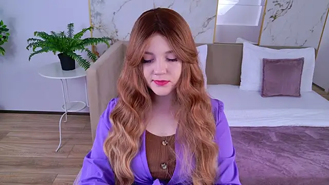 Snapshot of AlmaSound chatting on 11.13.25 AlmaSound online show from 11.13.25