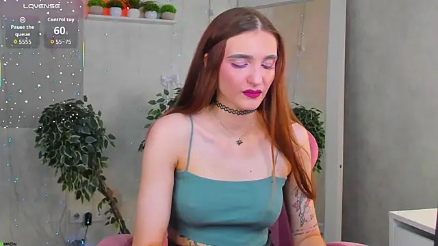Alisha Green online show from 08.04.26