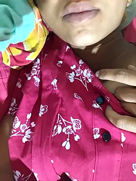 Snapshot of telugu_roja_099 chatting on 11.29.25 telugu roja 099 online show from 11.29.25