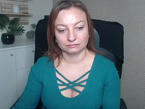 Snapshot of angelaSamt chatting on 09.29.25 angelaSamt online show from 09.29.25