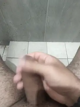 Snapshot of rorope chatting on 10.23.25 rorope online show from 10.23.25