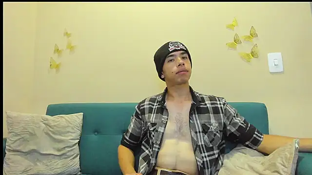 Snapshot of Muscle_Scott chatting on 09.28.25 Muscle Scott online show from 09.28.25