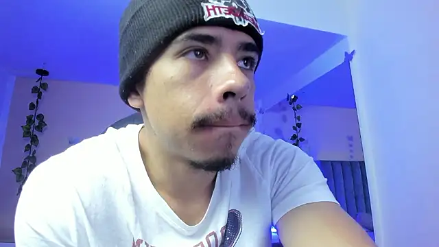 Snapshot of Muscle_Scott chatting on 01.19.26 Muscle Scott online show from 01.19.26