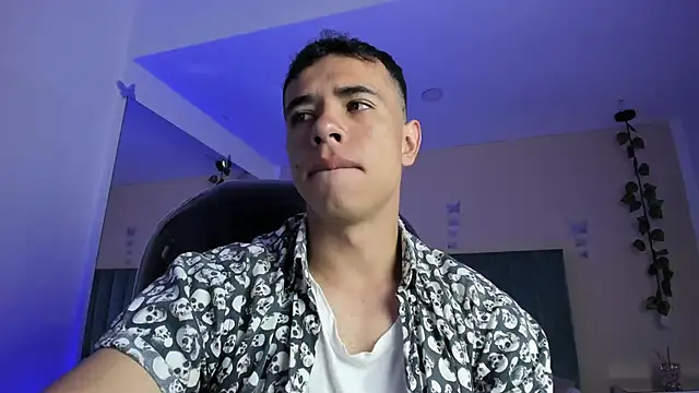 Snapshot of Muscle_Scott chatting on 03.05.26 Muscle Scott online show from 03.05.26