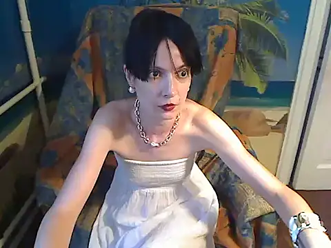 Snapshot of Bastet12 chatting on 07.30.26 Bastet12 online show from 07.30.26