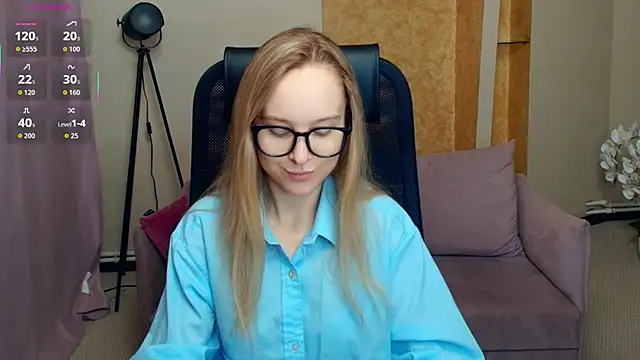 SoonMoor online show from 12.14.25