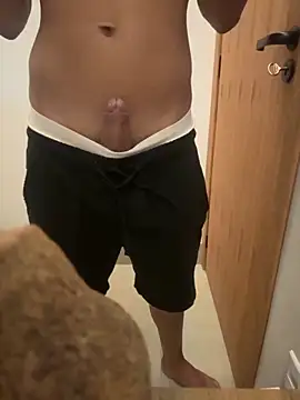 Snapshot of oconnnel chatting on 09.14.25 oconnnel online show from 09.14.25