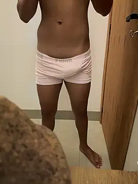 Snapshot of oconnnel chatting on 10.18.25 oconnnel online show from 10.18.25