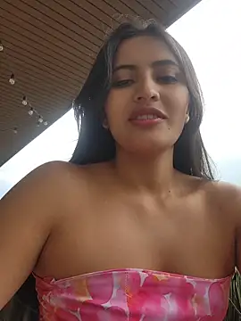 Snapshot of Rumy_2005 chatting on 11.17.25 Rumy 2005 online show from 11.17.25