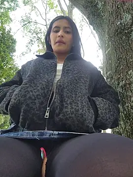 Snapshot of Rumy_2005 chatting on 01.08.26 Rumy 2005 online show from 01.08.26