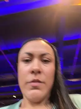 Snapshot of TiffanyyLam chatting on 09.22.25 TiffanyyLam online show from 09.22.25