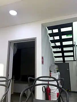 Snapshot of TiffanyyLam chatting on 11.09.25 TiffanyyLam online show from 11.09.25