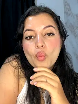 Emma 2903 online show from 09.10.25