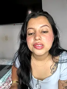 Emma 2903 online show from 09.20.25