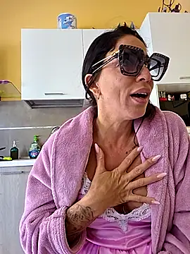 sexy7883 online show from 10.19.25