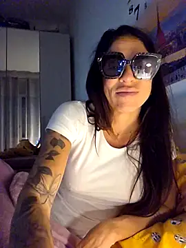 sexy7883 online show from 11.15.25