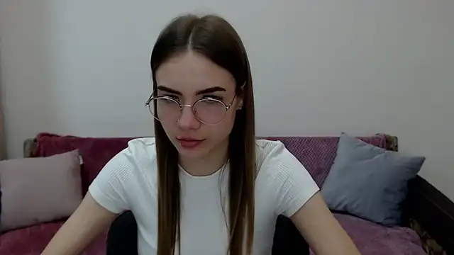 Snapshot of aSingleOne chatting on 10.15.25 aSingleOne online show from 10.15.25