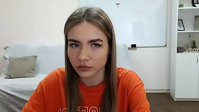 Snapshot of aSingleOne chatting on 10.30.25 aSingleOne online show from 10.30.25