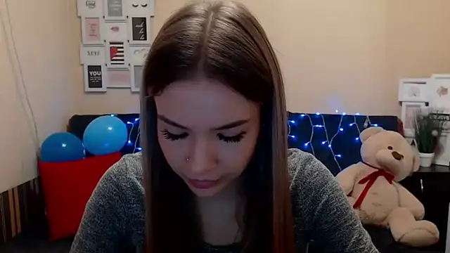 Snapshot of aSingleOne chatting on 03.18.26 aSingleOne online show from 03.18.26