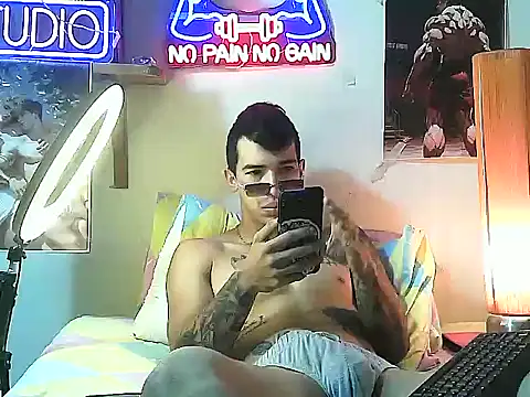 Strongcockfitness online show from 10.21.25