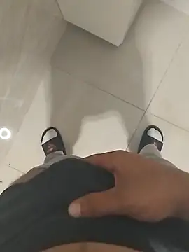 Snapshot of couplebest1 chatting on 09.16.25 couplebest1 online show from 09.16.25