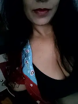 Snapshot of Deepa_Sharma143 chatting on 11.05.25 Deepa Sharma143 online show from 11.05.25