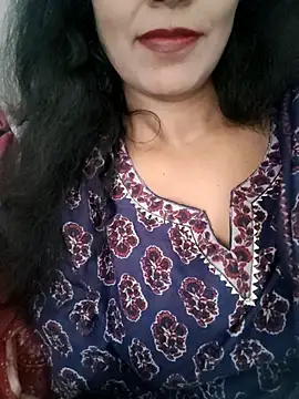 Snapshot of Deepa_Sharma143 chatting on 11.07.25 Deepa Sharma143 online show from 11.07.25