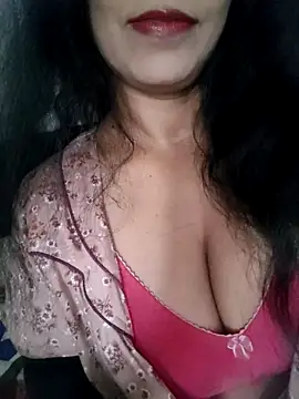 Snapshot of Deepa_Sharma143 chatting on 11.24.25 Deepa Sharma143 online show from 11.24.25