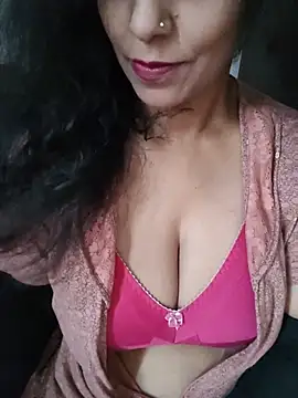 Deepa Sharma143 online show from 07.23.26