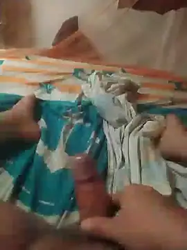 Snapshot of quieresleche1 chatting on 10.21.25 quieresleche1 online show from 10.21.25