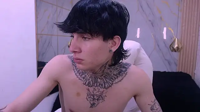 Iantwink18 online show from 03.14.26