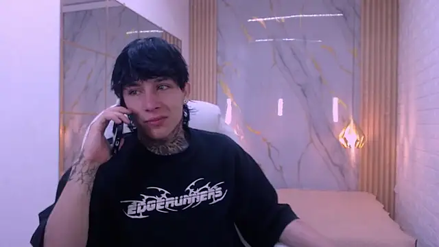 Iantwink18 online show from 03.19.26