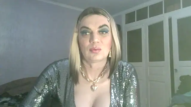 Snapshot of NiraFrost chatting on 02.08.26 NiraFrost online show from 02.08.26