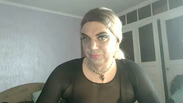 NiraFrost online show from 05.09.26