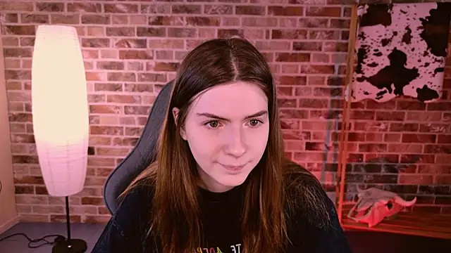 AliceCUNTach online show from 11.06.25