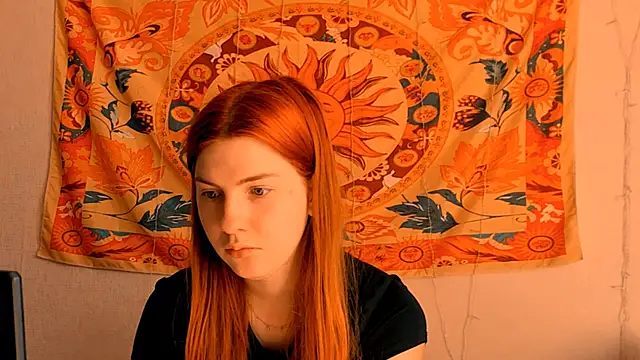 Snapshot of AliceCUNTach chatting on 06.17.26 AliceCUNTach online show from 06.17.26