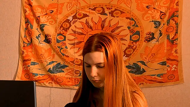 Snapshot of AliceCUNTach chatting on 06.21.26 AliceCUNTach online show from 06.21.26