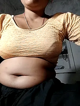 Snapshot of Hot_lali_555 chatting on 09.19.25 Hot lali 555 online show from 09.19.25