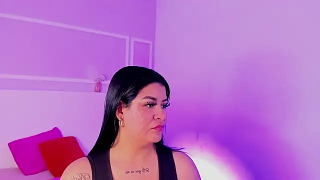 TianaGlow26 online show from 02.11.26