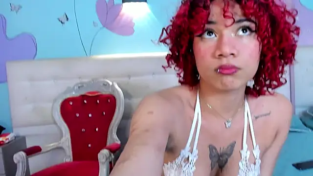 caroliine fox   online show from 10.01.25