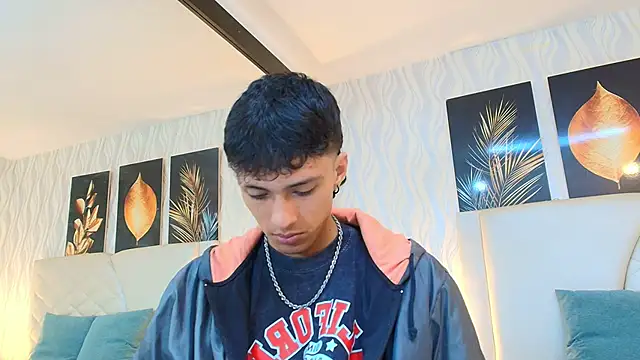 Lean Portman online show from 02.25.26