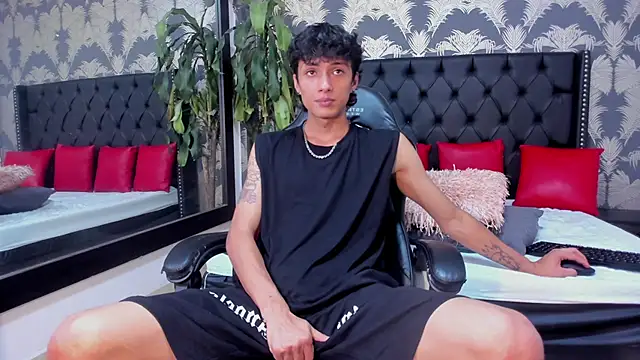 Lean Portman online show from 05.11.26