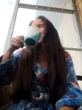 Snapshot of MerelinMILf chatting on 10.05.25 MerelinMILf online show from 10.05.25