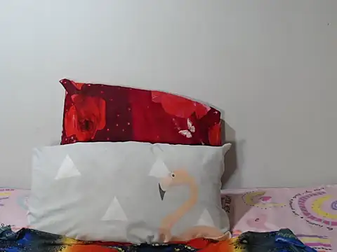 Snapshot of NaughtyHornyBitch_ chatting on 10.22.25 NaughtyHornyBitch  online show from 10.22.25